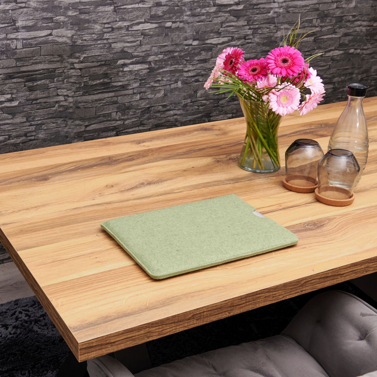 Hülle für Apple MacBook Air 13,6" (M2) Handmade Filz Tasche Case Cover Etui Grün