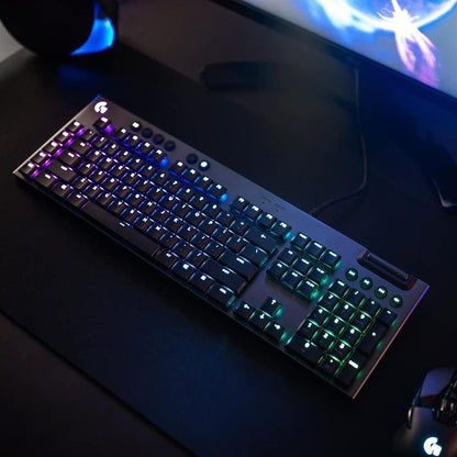 Logitech G815 mechanische Gaming-Tastatur, Taktile GL-Tasten, LIGHTSYNC RGB, 5 G-Tasten QWERTZ